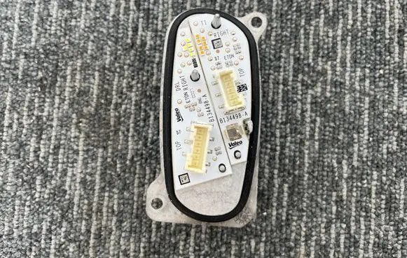 Seat Leon IV LED ballast control module 90166375 B134498A