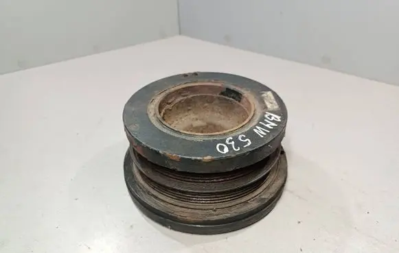 BMW 5 E39 Crankshaft pulley 11232247890