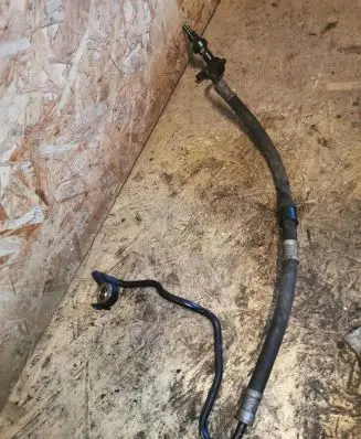 Toyota Land Cruiser (J100) Power steering hose/pipe/line 030819