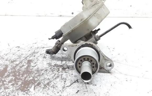 Mazda 3 I Master brake cylinder 03350886441