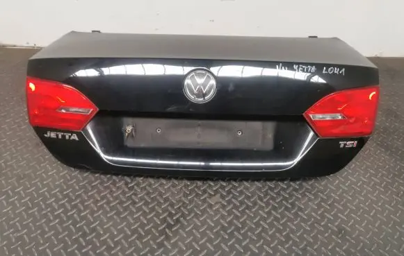 Volkswagen Jetta VI Tailgate/trunk/boot lid
