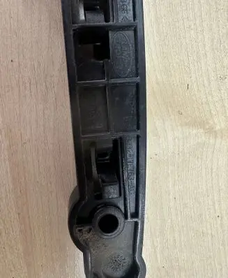 Land Rover Evoque I Front bumper mounting bracket BJ3217E763