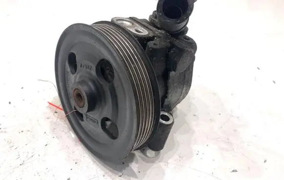 Ford Mondeo MK IV Power steering pump 6G913A696CD