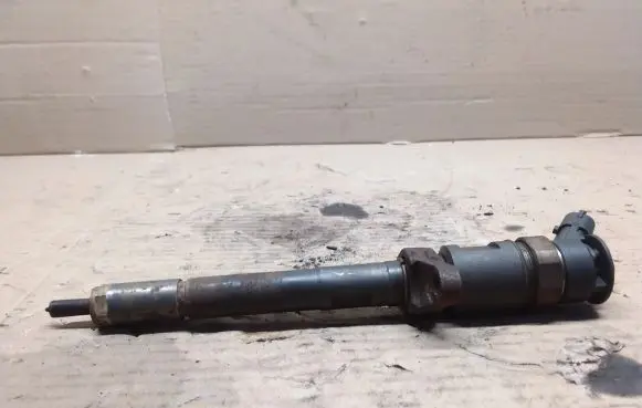 Ford Focus Fuel injector 9M5Q9F593AA 0445110353