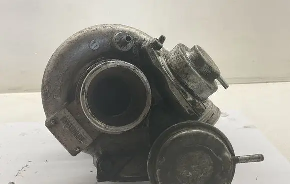 Volvo V70 Turbo 4937706102 8658096 2050188