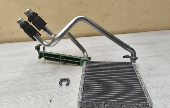 Heater blower radiator