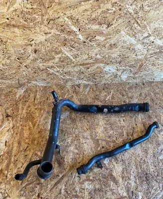 Audi A4 S4 B5 8D Engine coolant pipe/hose
