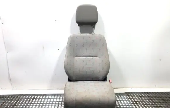 Volkswagen II LT Front passenger seat 