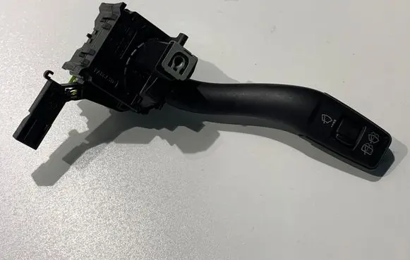 Audi A3 S3 A3 Sportback 8P Wiper control stalk 8P0953519