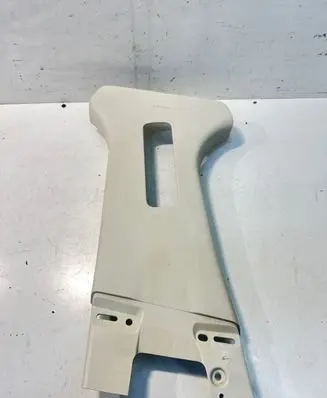 (B) pillar trim (top)
