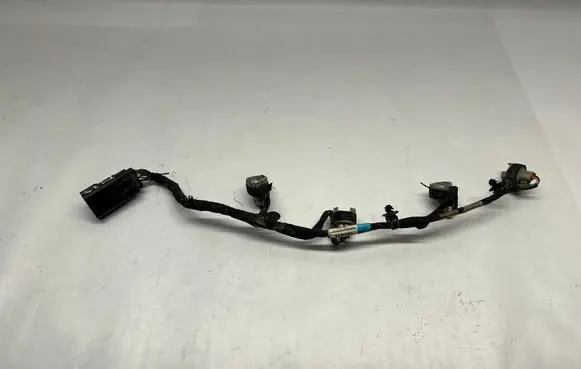 Ford F150 Fuel injector wires JU5T14B485BG