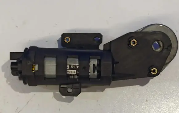 Saab 9-3 Ver1 Seat adjustment motor 8317826 9457772