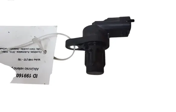 Volvo V40 Crankshaft position sensor 0232103063 8658726
