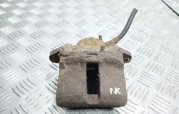 Renault Clio I Front brake caliper