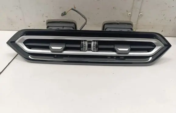 BMW 3 G20 G21 Dash center air vent grill 5A04CE3
