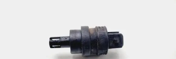 Volkswagen Sharan Intake air temperature sensor 028906081