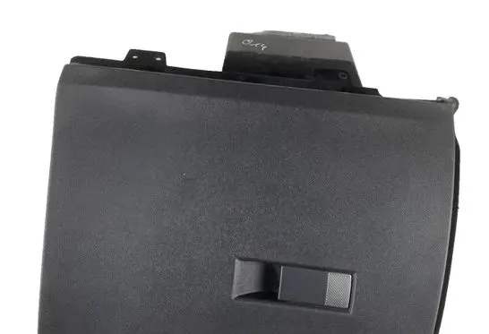 Citroen DS7 Crossback Glove box AA38032488 1847142X