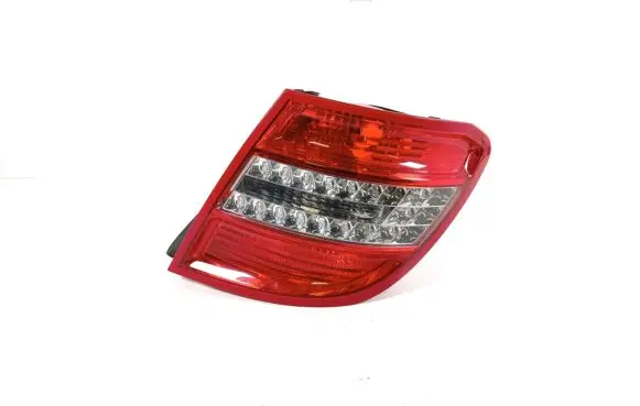 Mercedes-Benz C W204 Rear/tail lights A2048204064