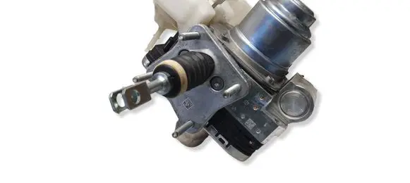 Ford Kuga III Master brake cylinder LX6C2D335MD