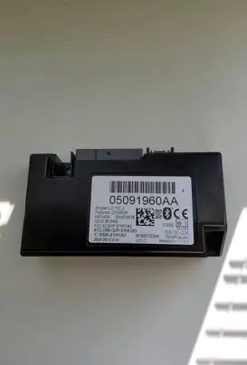 Chrysler Town u0026 Country V Bluetooth control unit module 05091960AA M13001752241