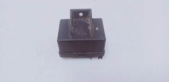 Fiat Croma Glow plug pre-heat relay 55193073 38430003 B047