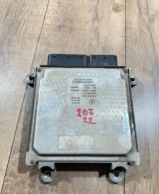 Mercedes-Benz E C207 W207 Engine control unit/module A6519007500 A0064461540 28336101