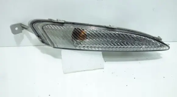 Opel Astra J Front indicator light 13367143