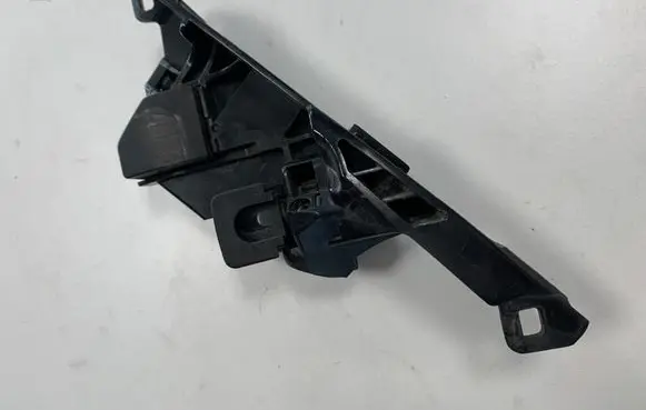 Loading door lock