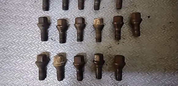 Fiat Doblo Nuts/bolts 