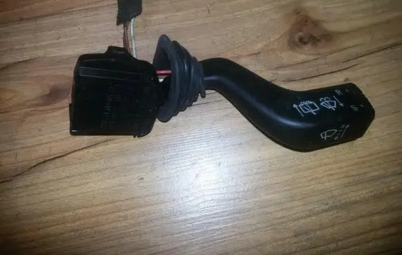 Opel Astra G Wiper control stalk 090243395501