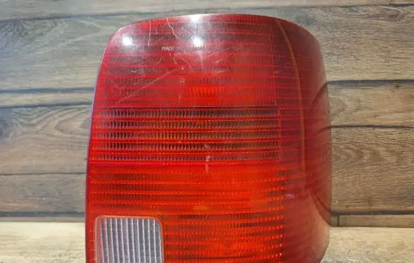 Volkswagen PASSAT B5 Rear/tail lights 3B9945257