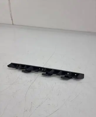 KIA Sorento Front bumper mounting bracket 