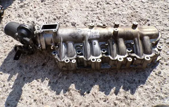Opel Astra H Intake manifold 46823849