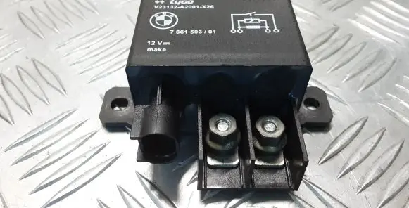 BMW 7 F01 F02 F03 F04 Coolant fan relay 7661503