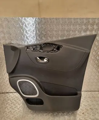 Opel Vivaro Front door card panel trim