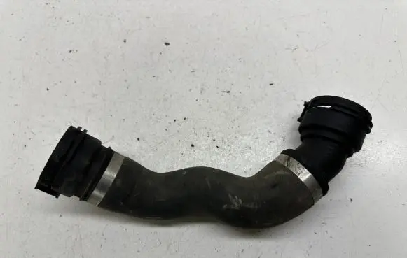 BMW 5 GT F07 Engine coolant pipe/hose 850927301