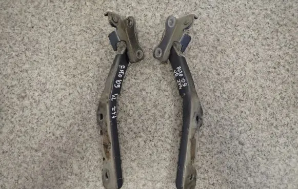 Suzuki Alto Engine bonnet/hood hinges
