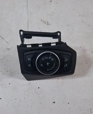 Ford Focus Light switch F1ET13A024CA