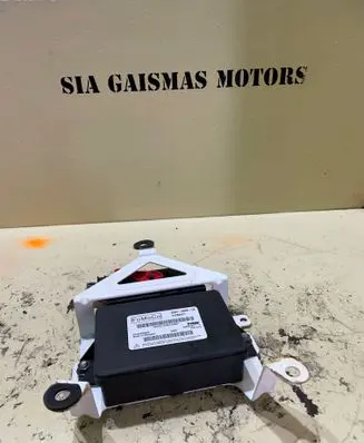 Volvo XC60 Hand brake control module 6G912598CA