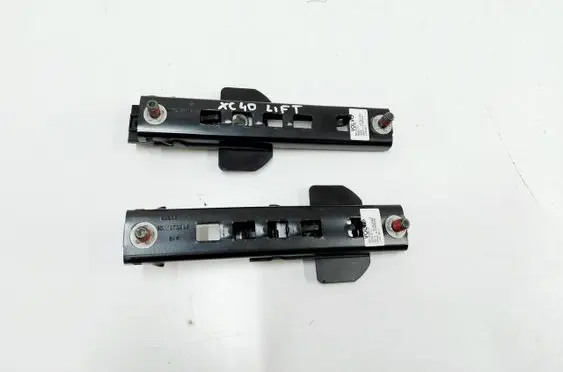 Volvo XC40 Seat belt adjustment rail 32341210