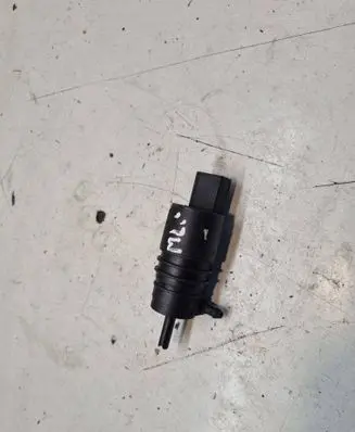 Mercedes-Benz ML W163 Windscreen/windshield washer pump 09088