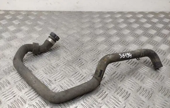 Mercedes-Benz Vito Viano W447 Engine coolant pipe/hose