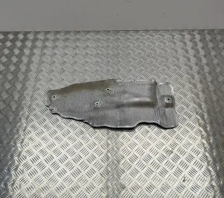 BMW 5 G30 G31 G38 Heat shield in engine bay 7340210