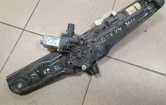 BMW X4 F26 Rear door window regulator with motor 7258535