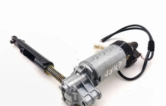 Maserati Quattroporte Seat adjustment motor 404529 081107A 82031015