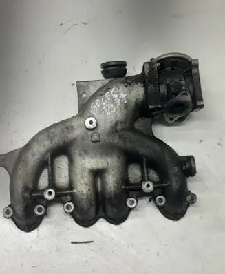 Volkswagen Golf V Intake manifold