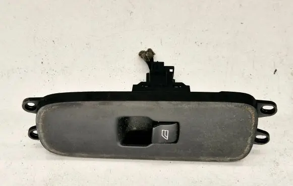Volvo V50 Electric window control switch 30658448 03451300