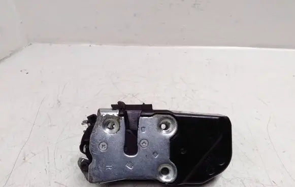 Chrysler 300 - 300C Rear door lock