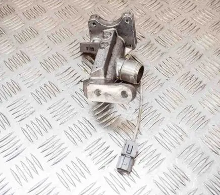 Nissan Qashqai Other engine bay part