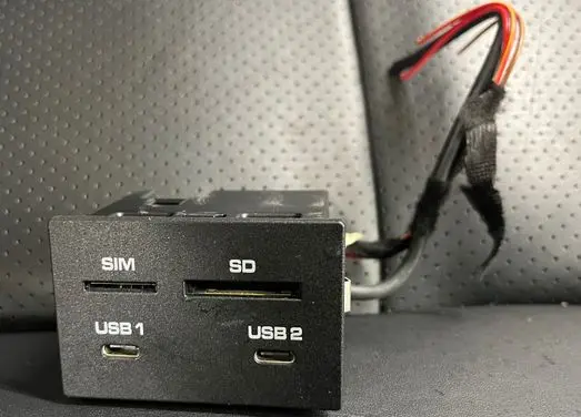 Porsche Macan (95B) USB control unit 95B035736A